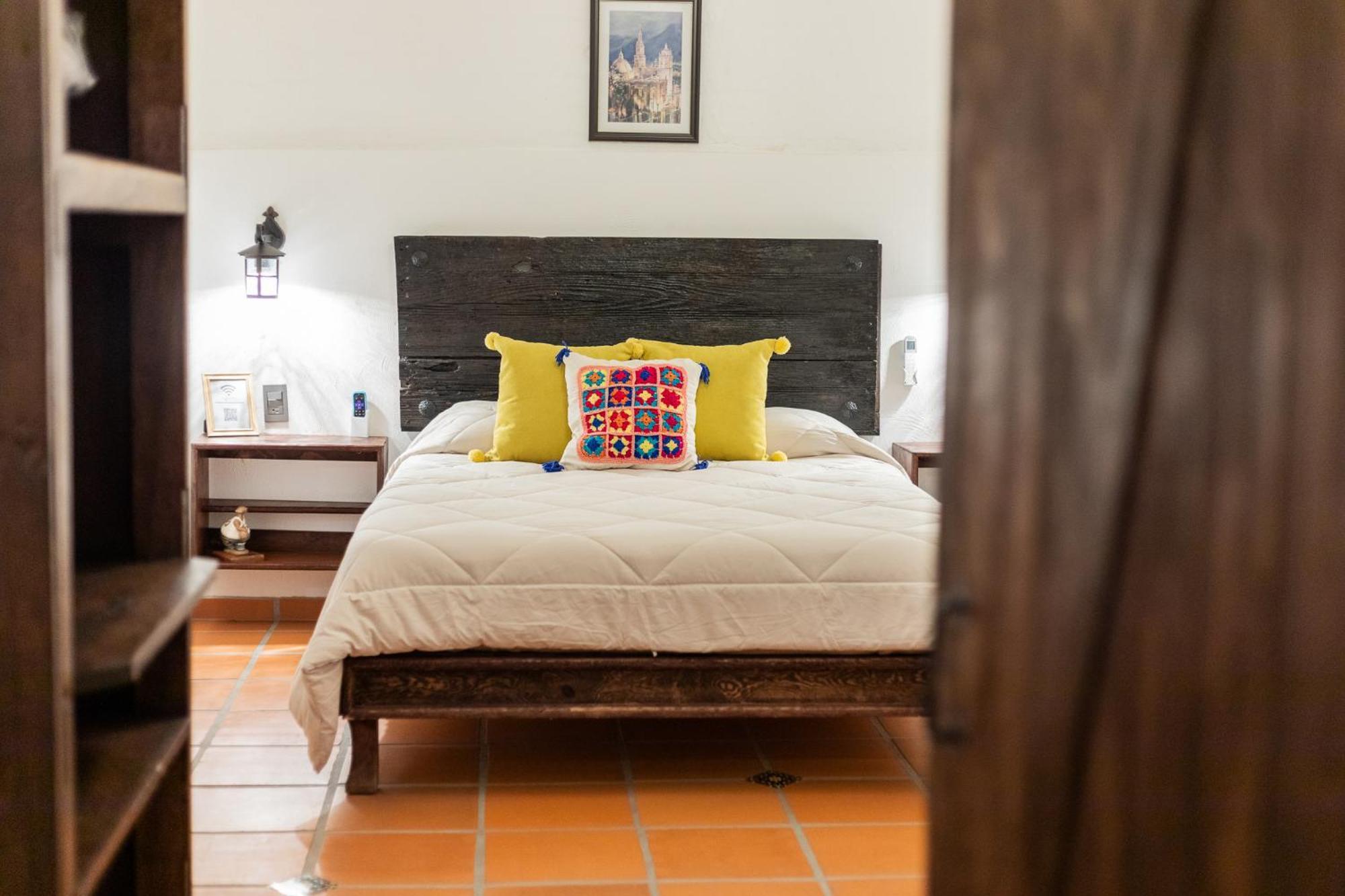 Casa De Hospedaje -La Abadia De San Pedro Guadalajara Zewnętrze zdjęcie